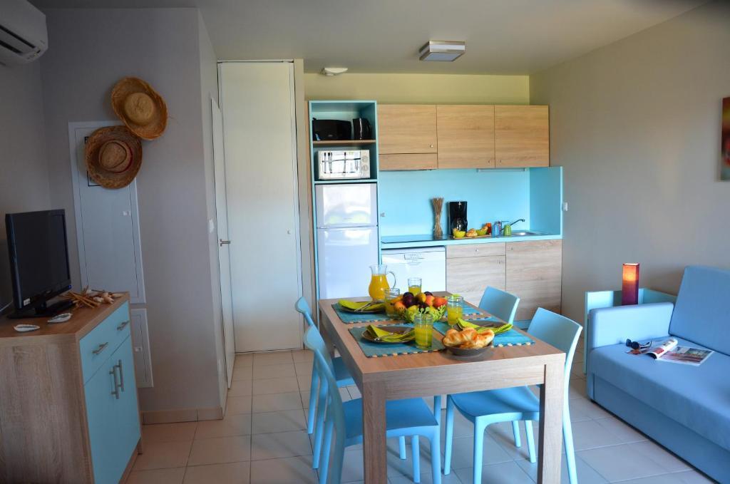 Lagrange Grand Bleu Vacances - Residence La Grenadine Marseillan  Kamer foto