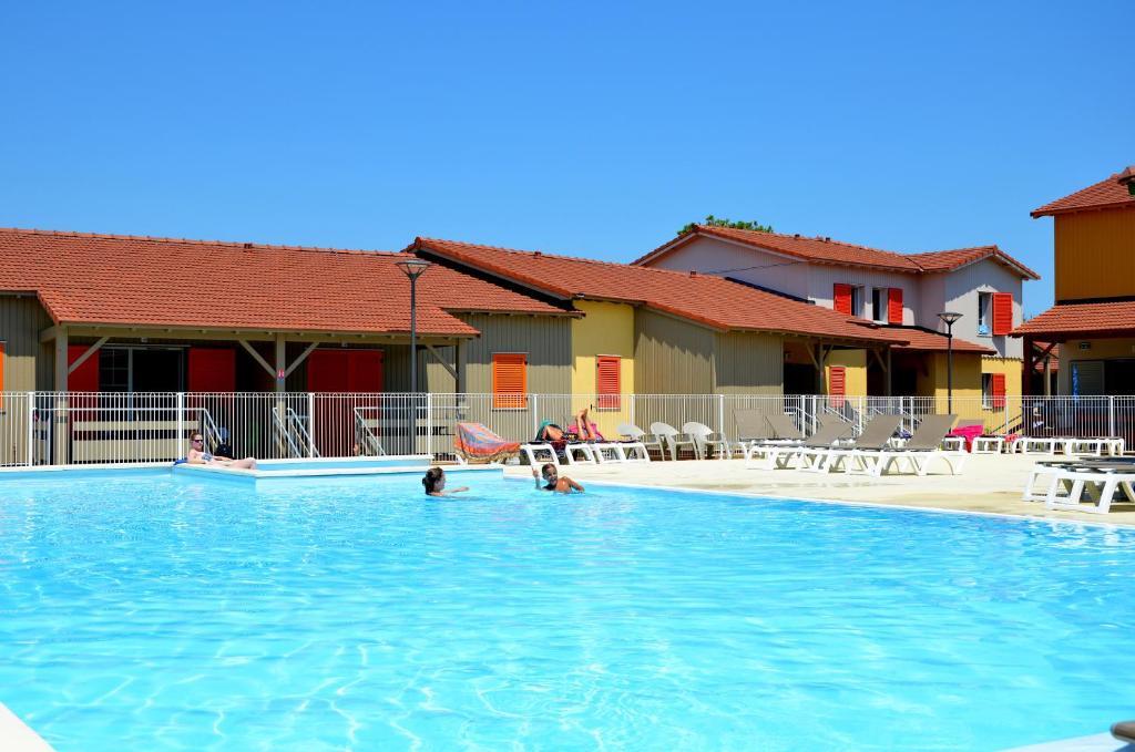 Lagrange Grand Bleu Vacances - Residence La Grenadine Marseillan  Buitenkant foto
